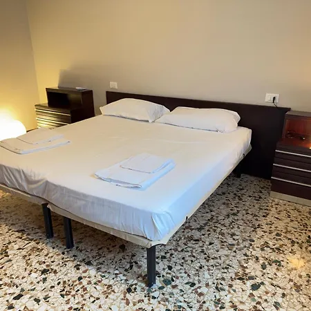 Lejlighed 10 Minutes From The Centre, Comfort And Culture Bergamo